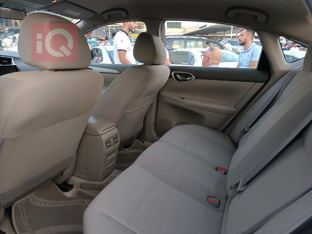 Nissan Sentra